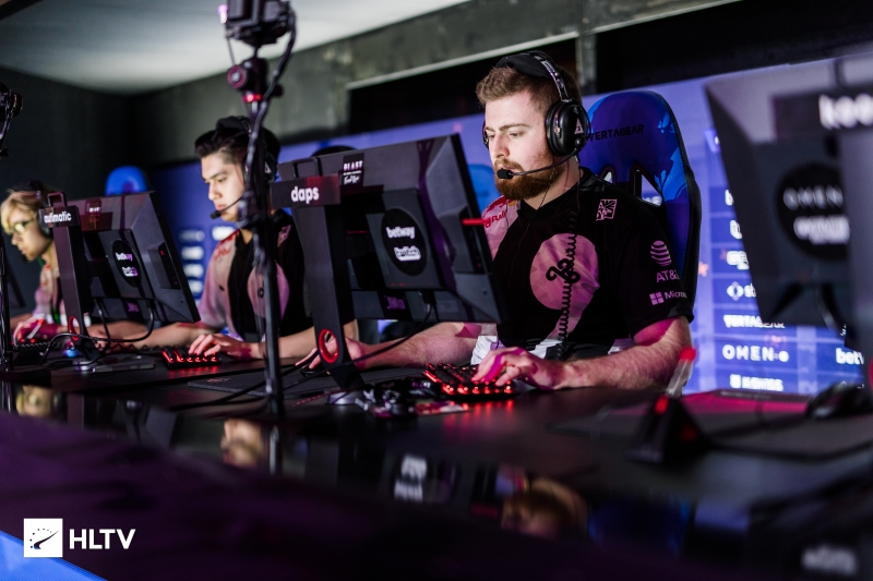 扑克误区：一把翻身（扑克迷思：一手翻盘）