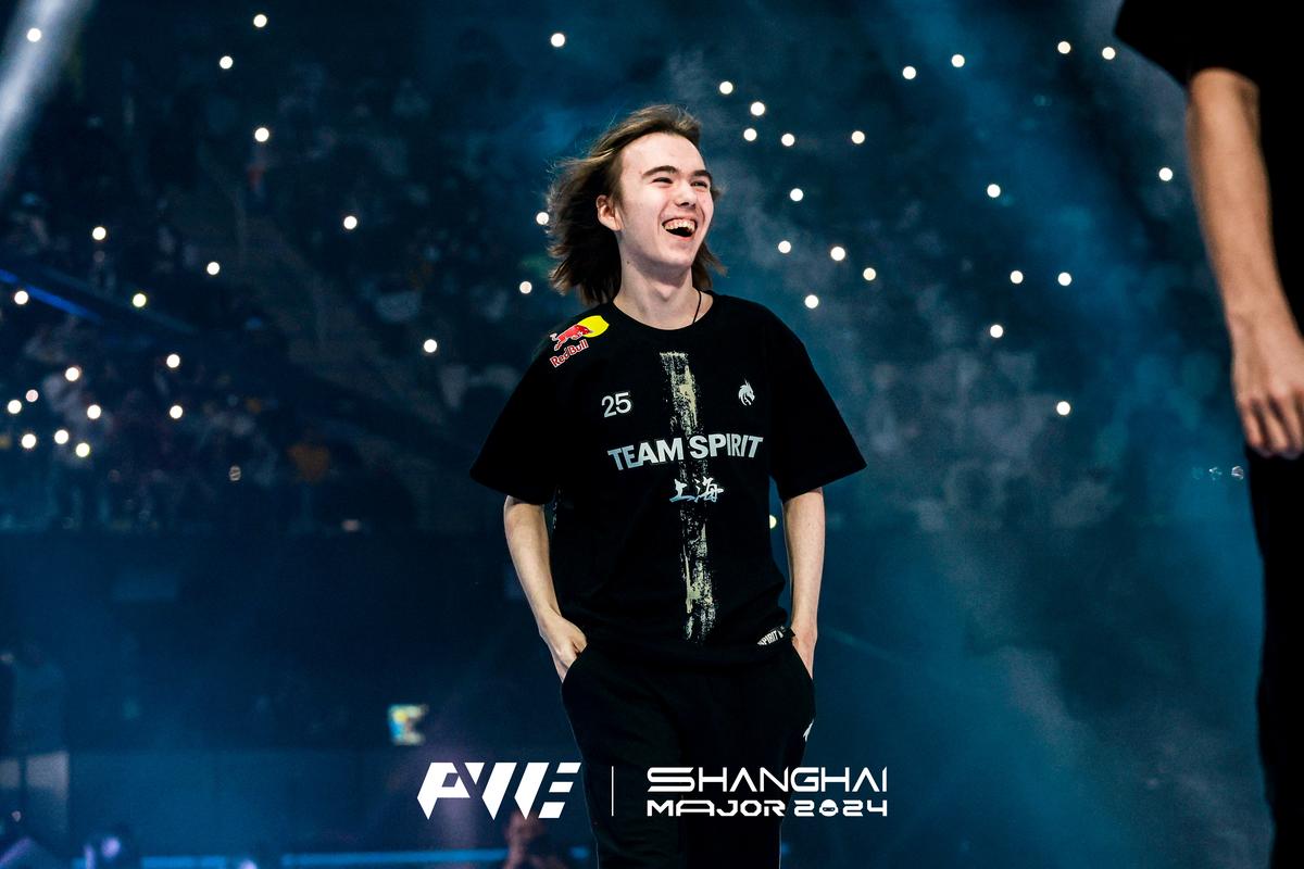 扑克如何避免策略僵化（如何防止扑克策略固化）